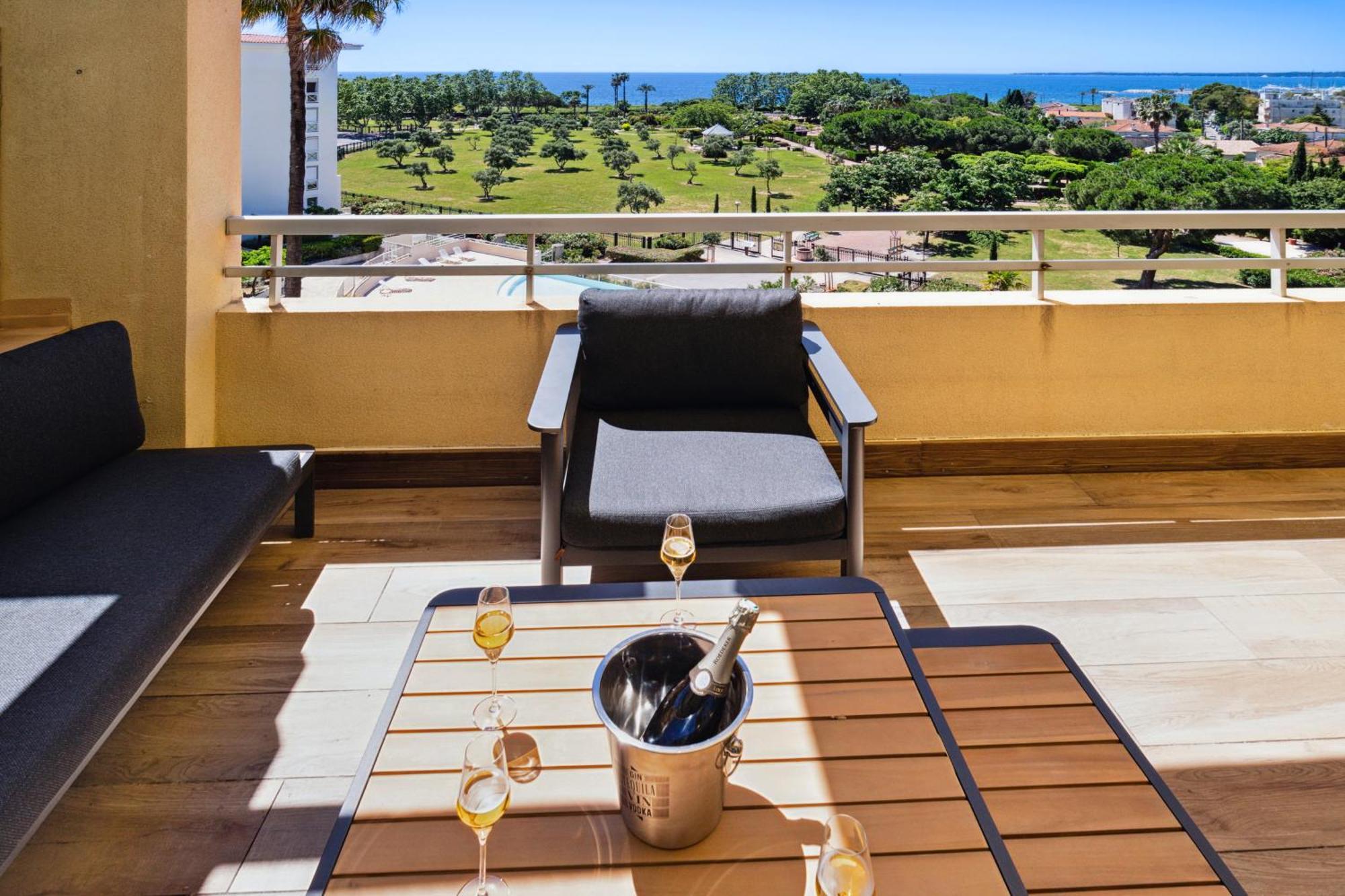 אנטיב Duplex Villa Les Pins 89M2 Et Terrasse 30M2 מראה חיצוני תמונה